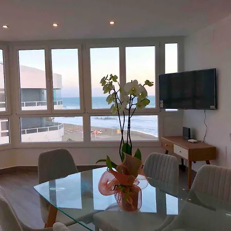 Atico Amazing Views 托雷莫利诺斯